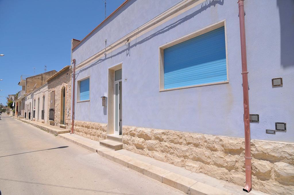 DELPOSTO Marina di Ragusa  Bagian luar foto